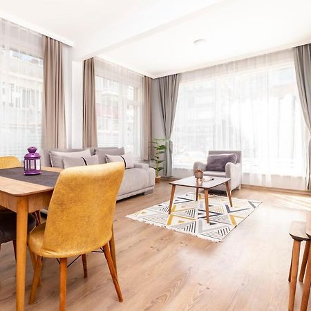 Lovely Flat Near Shore And Trendy Spots In Kadikoy Istanbul Exterior photo