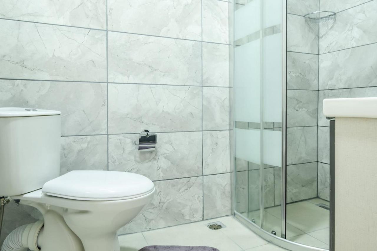 Lovely Flat Near Shore And Trendy Spots In Kadikoy Istanbul Exterior photo
